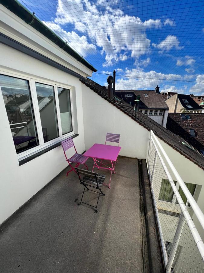 City Center Rooftop Balcony-Studio At Town Hall بازل المظهر الخارجي الصورة